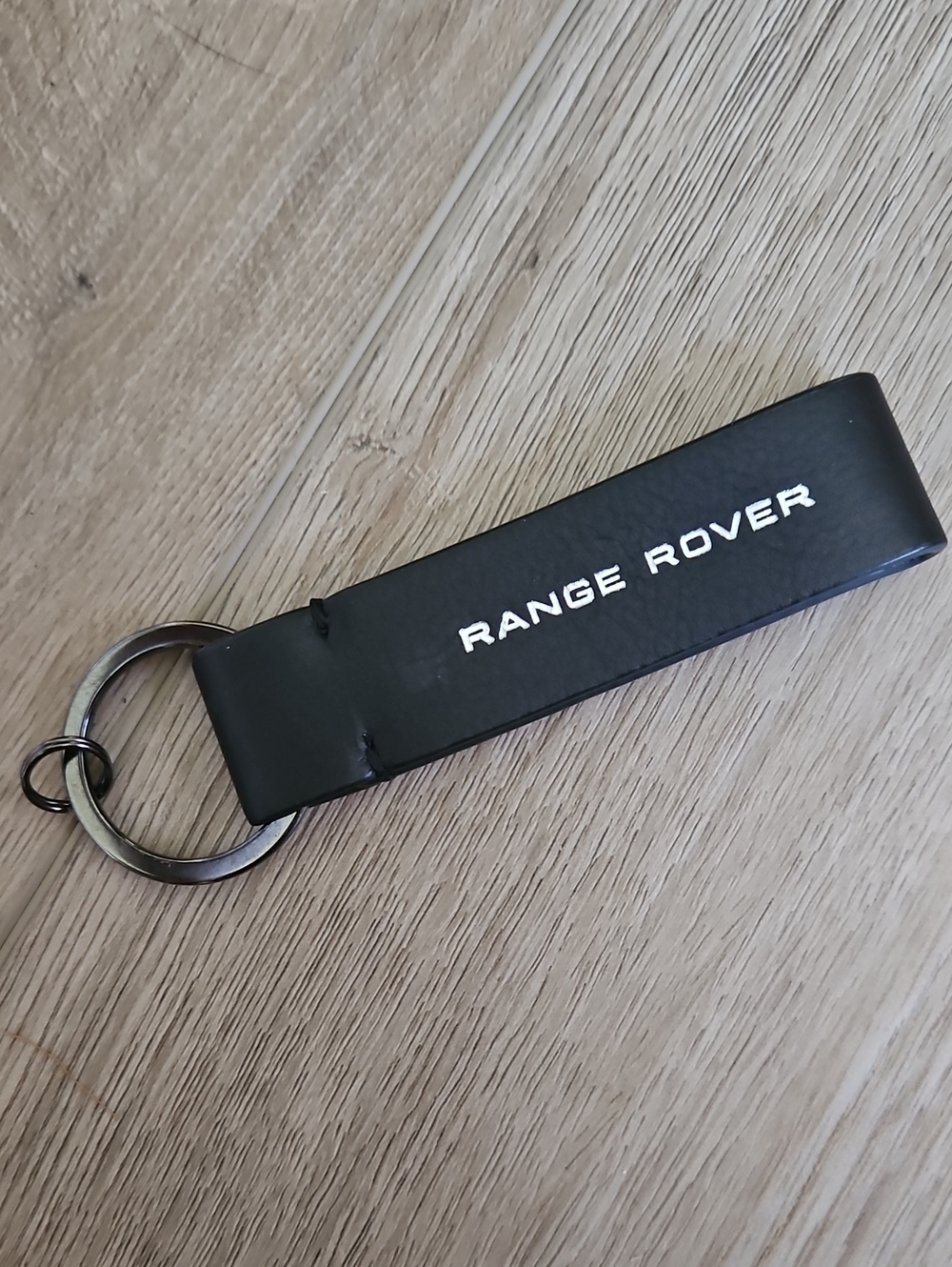 Range Rover Leather Loop Keyring. Black Fob Keyring NWOT